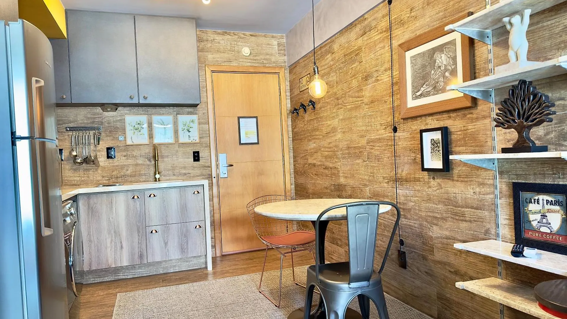 Ed Saint Moritz, Flat Com Garagem 01, Shn No Coracao De Brasilia Apartment
